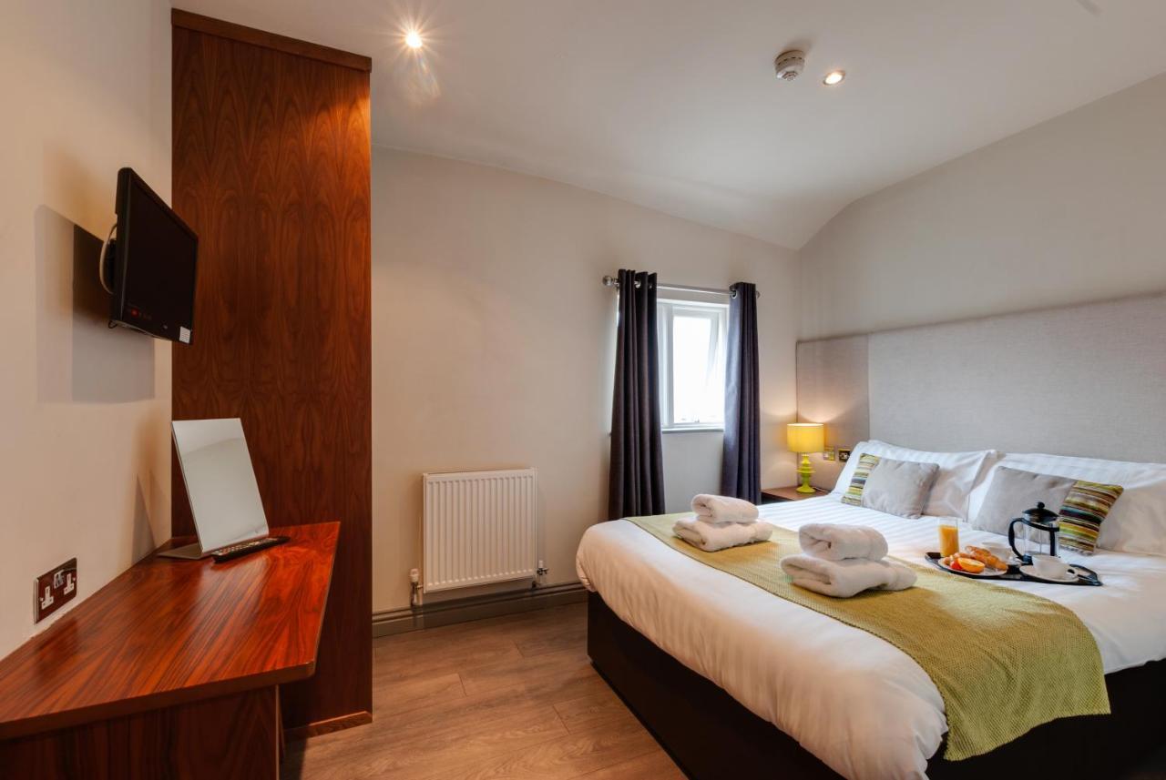 Base Serviced Apartments - City Road Честер Экстерьер фото