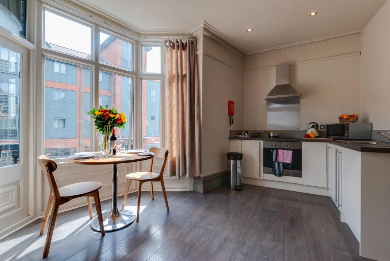 Base Serviced Apartments - City Road Честер Экстерьер фото