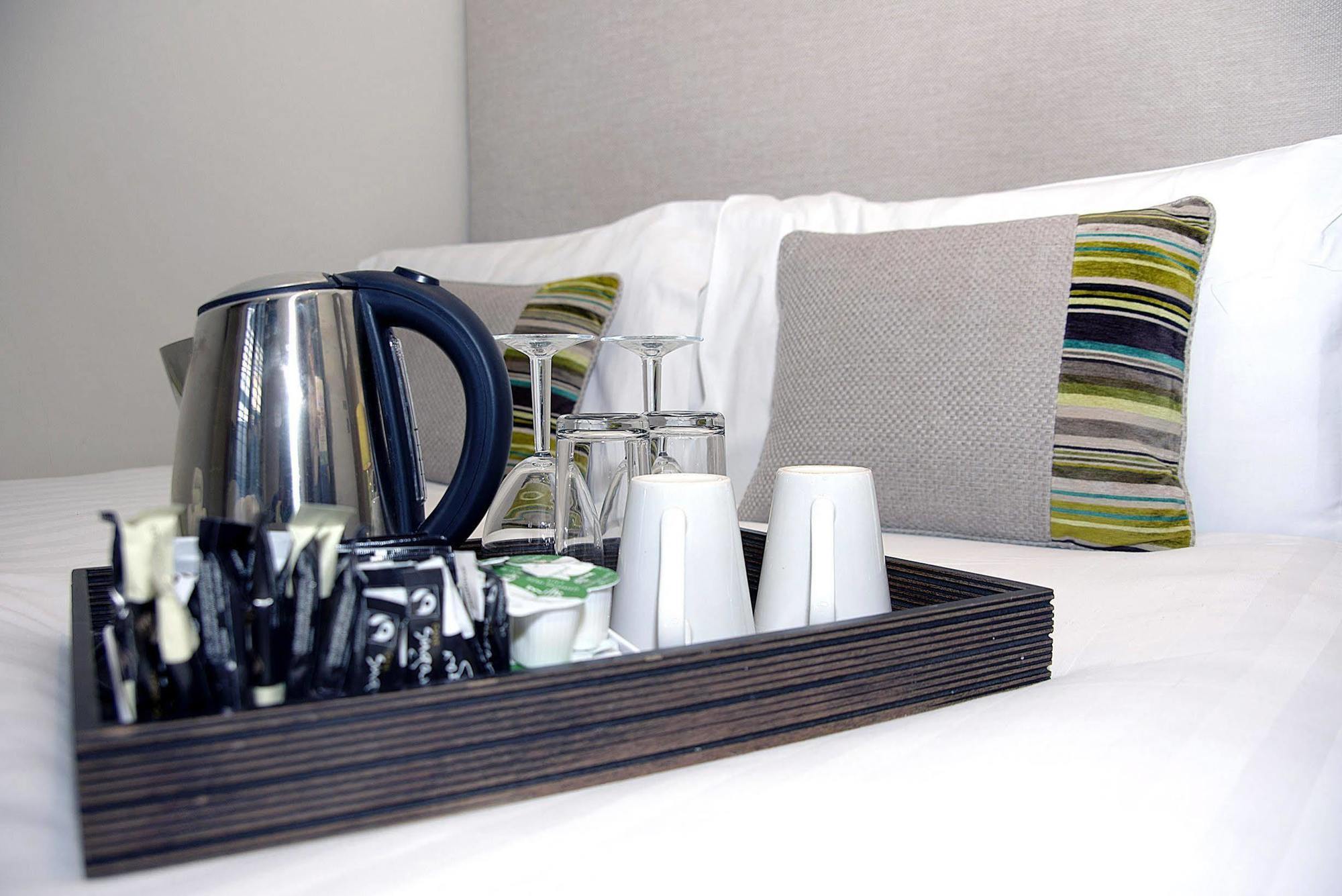 Base Serviced Apartments - City Road Честер Экстерьер фото
